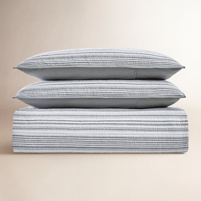 Everette Cotton Striped Quilt, Queen Quilt + 2 Standard Shams