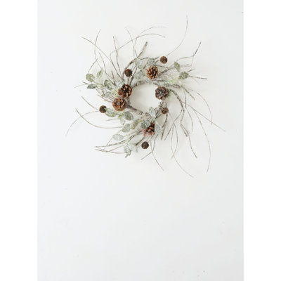 Couronne de bouleau artificielle et couronne de pommes de pin