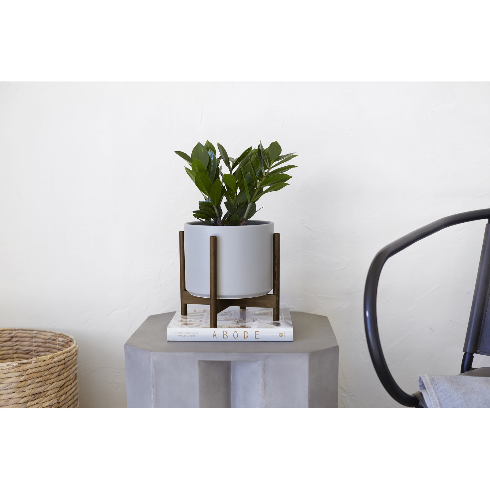 Riverside Handmade Ceramic Pot Planter, 8.75" H x 9.5" W x 9.5" D, Gray/Darkened Teak