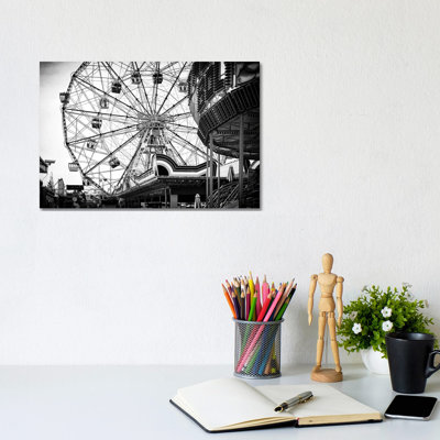 The Wonder Wheel 1 Piece Wrapped Canvas Wall Art