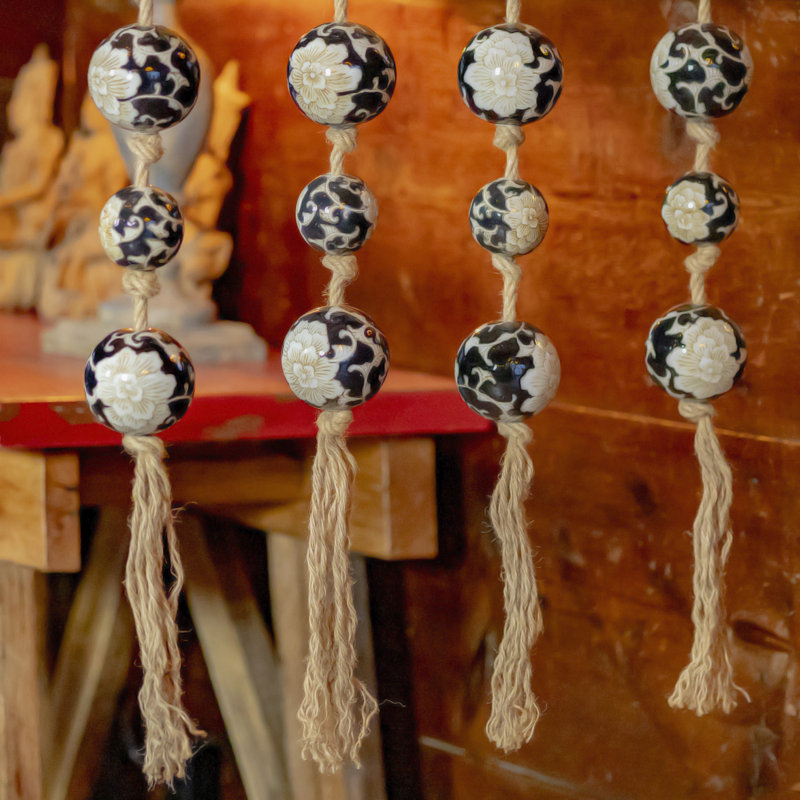 Suspension murale boule en porcelaine Tsugo, Noir / blanc
