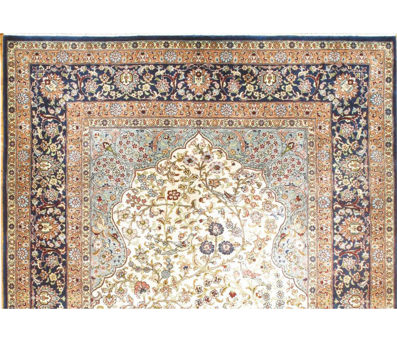 Sino Silk Oriental Area Rug