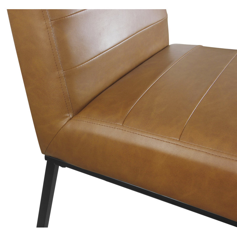 Chaise de salle à manger en métal cannelé en simili cuir Carmel d'Oller (paquet de 1)