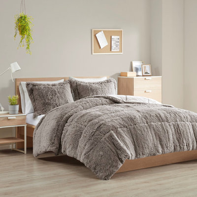 Édredon gris à poils longs pour très grand / très grand lit, texture moelleuse, lavage à la machine à l'eau froide, l'envers du lit bas, séchage par culbutage et 2 taies décoratives incluses