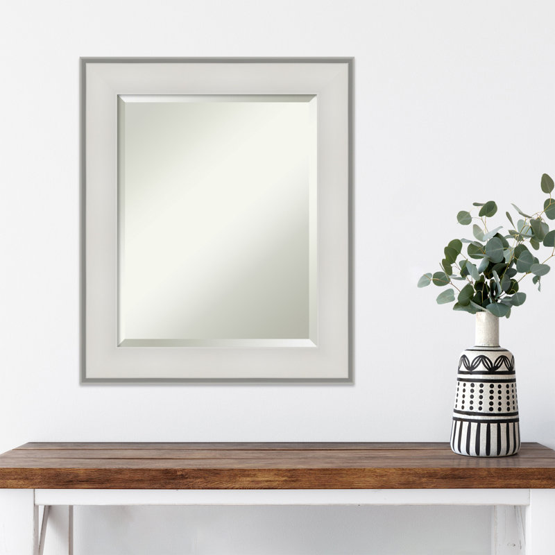 Miroir d'appoint mural Dyana, 25 po x 21 po, Blanc
