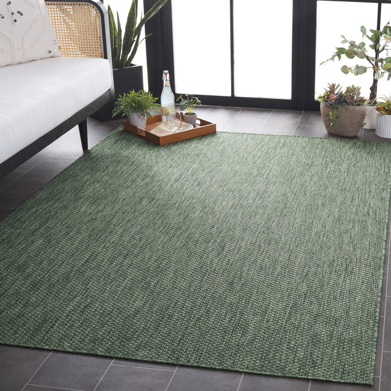 Tapis intérieur / extérieur vert Brihana 260, Rectangle 5 pi 3 po x 7 pi 6 po
