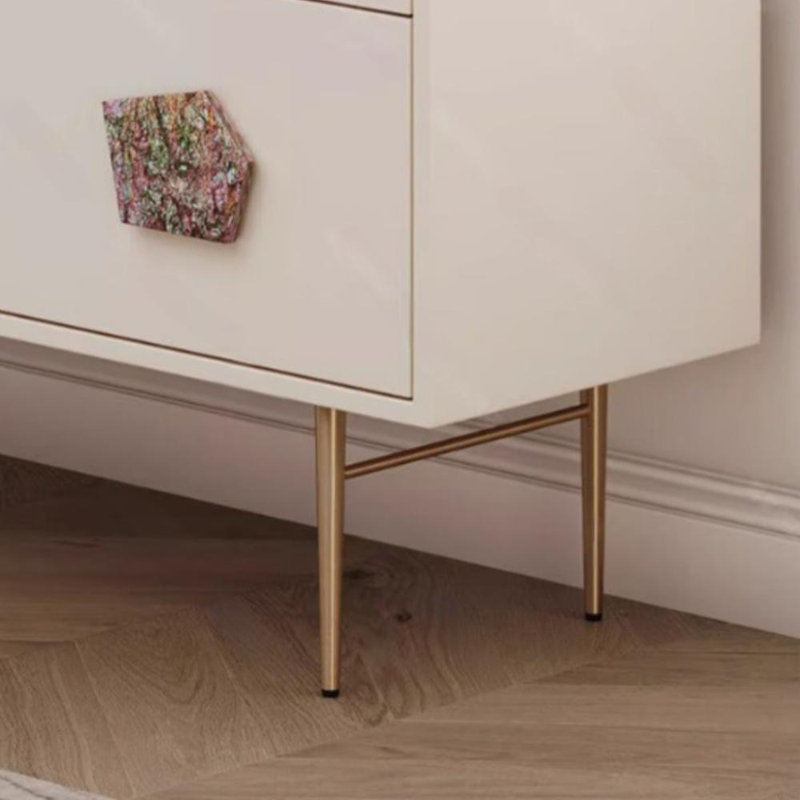 Buffet artistique de style crème français, H 33,46 po x l 47,24 po x P 15,75 po