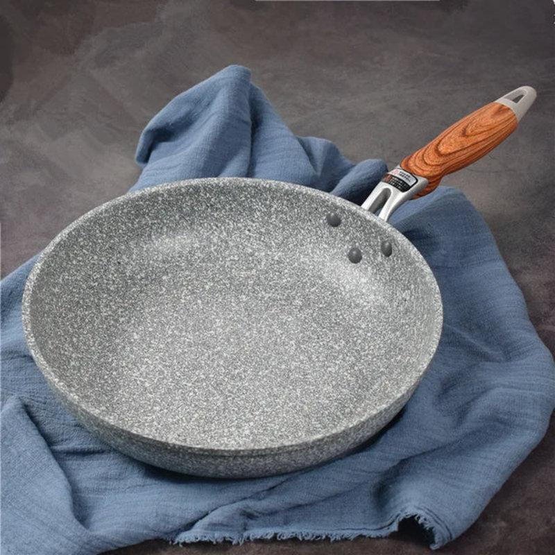 Poêle à frire antiadhésive 7,8 po - Induction, 7.4"
