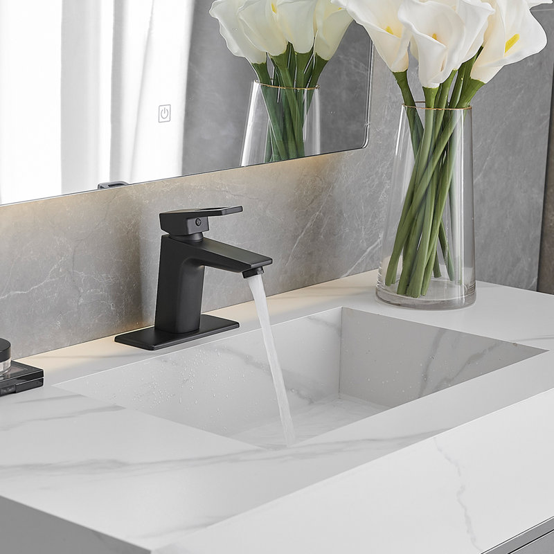 Single Hole Single-Handle Bathroom Faucet