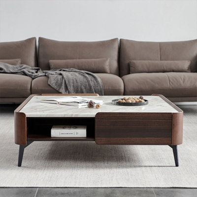 Table basse rectangulaire en bois manufacturé
