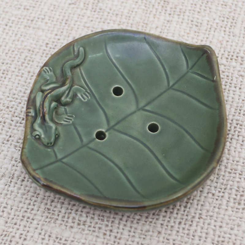 Ceramic / Porcelain Soap Dish