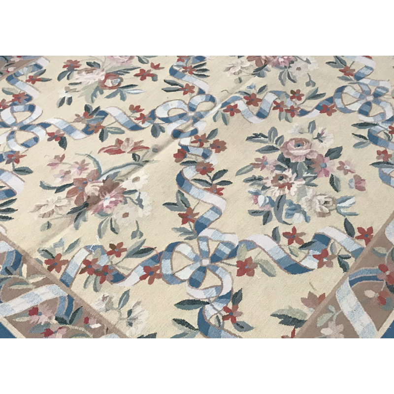 Hand-Knotted High-Quality Beige Area Rug
