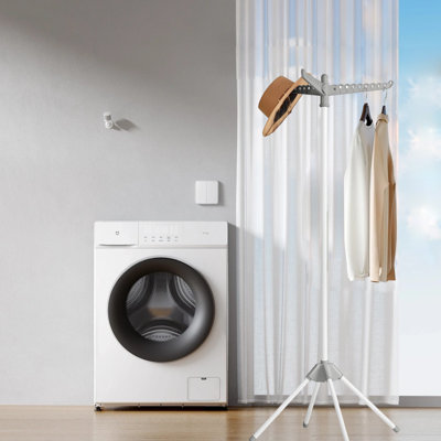 Folding Laundry Drying Rack With 3 Rotatable Arms For Hangers