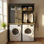 Armoire de rangement pour buanderie avec tringle suspendue et organisateur sur laveuse-129877055