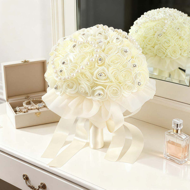 Bouquet de fleurs de roses à la main