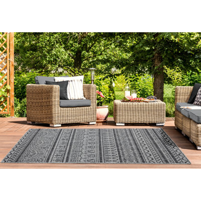 Efecan Indoor Rug