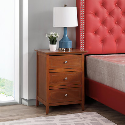 Table de chevet en chêne Timeless pour chaque chambre