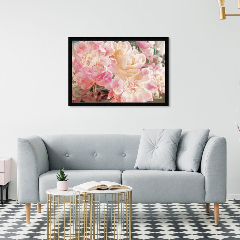 Fleurs roses, pivoines, impression sur papier, H 22 po x l 32 po, Cadre noir