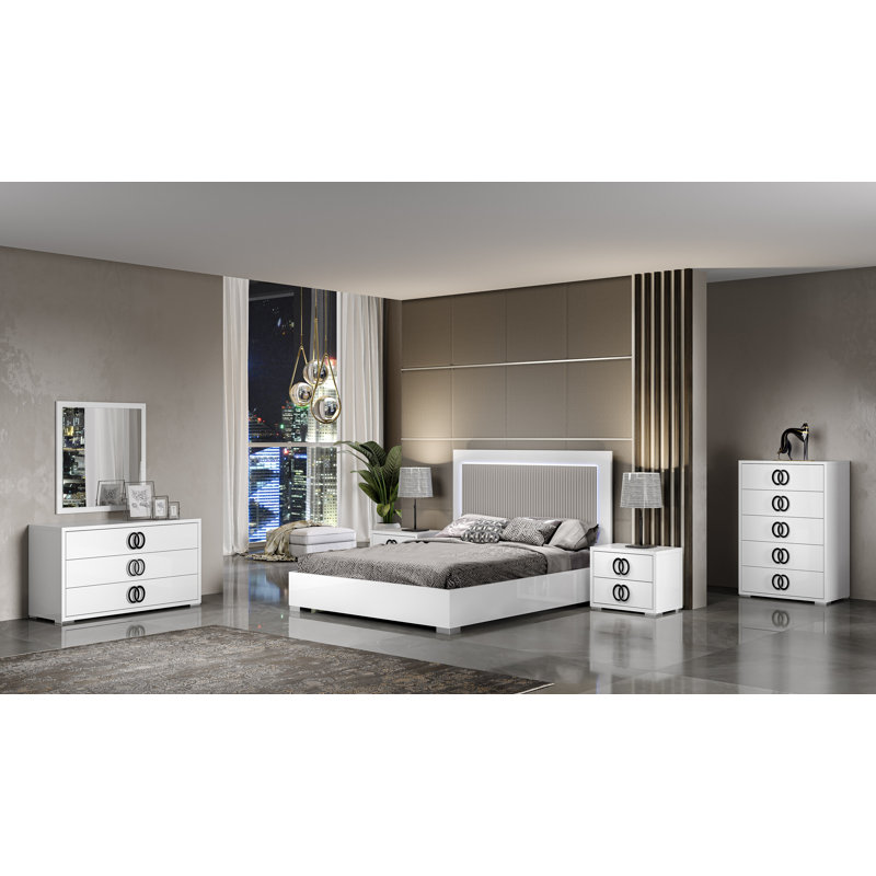 Eriha 24'' W Nightstand