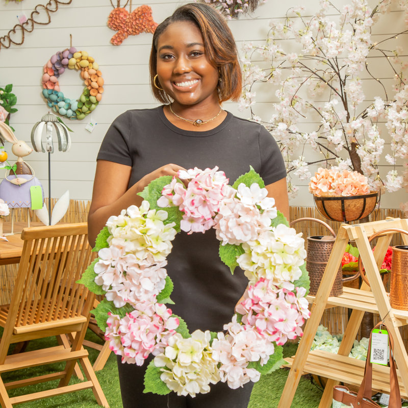22" Spring Artificial Hydrangea Wreath