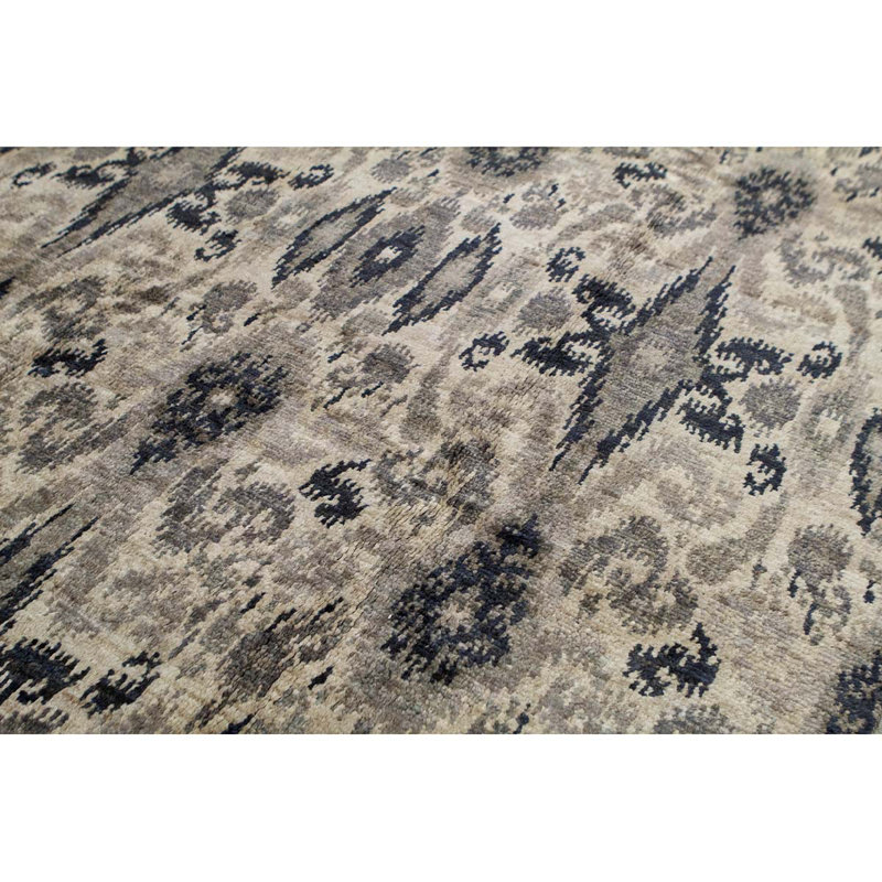 Area Rug in Green