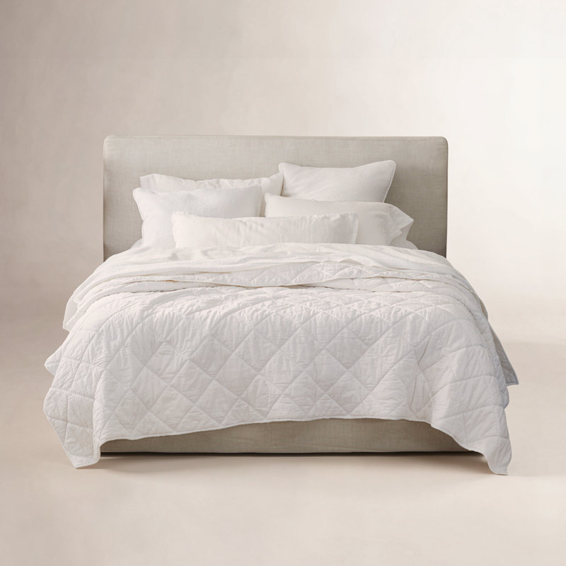 Coyuchi Organic Relaxed Linen Fitted Sheet, King Fitted Sheet, Natural Chambray