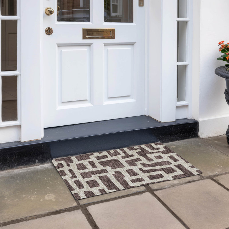 Tapis intérieur / extérieur Chaily avec envers antidérapant, Rectangle 1 pi 8 po x 2 pi 6 po