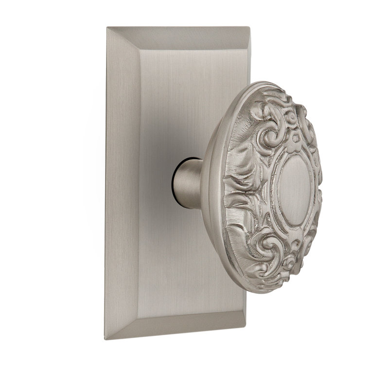 Plaque Studio avec poignée de porte victorienne, Nickel satiné