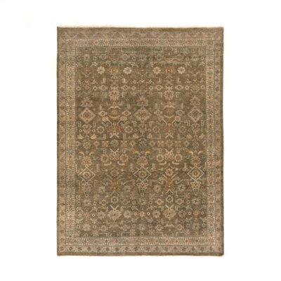 Kenli Wool Oriental Area Rug in Green