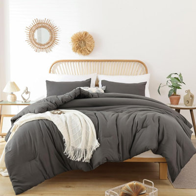 Charcoal Grey Twin/Twin XL Comforter Set For Girls Boys, 1 Dark Gray Comforter & 1 Pillowcase, Lightweight Kids Comforter Soft Dorm Bedding