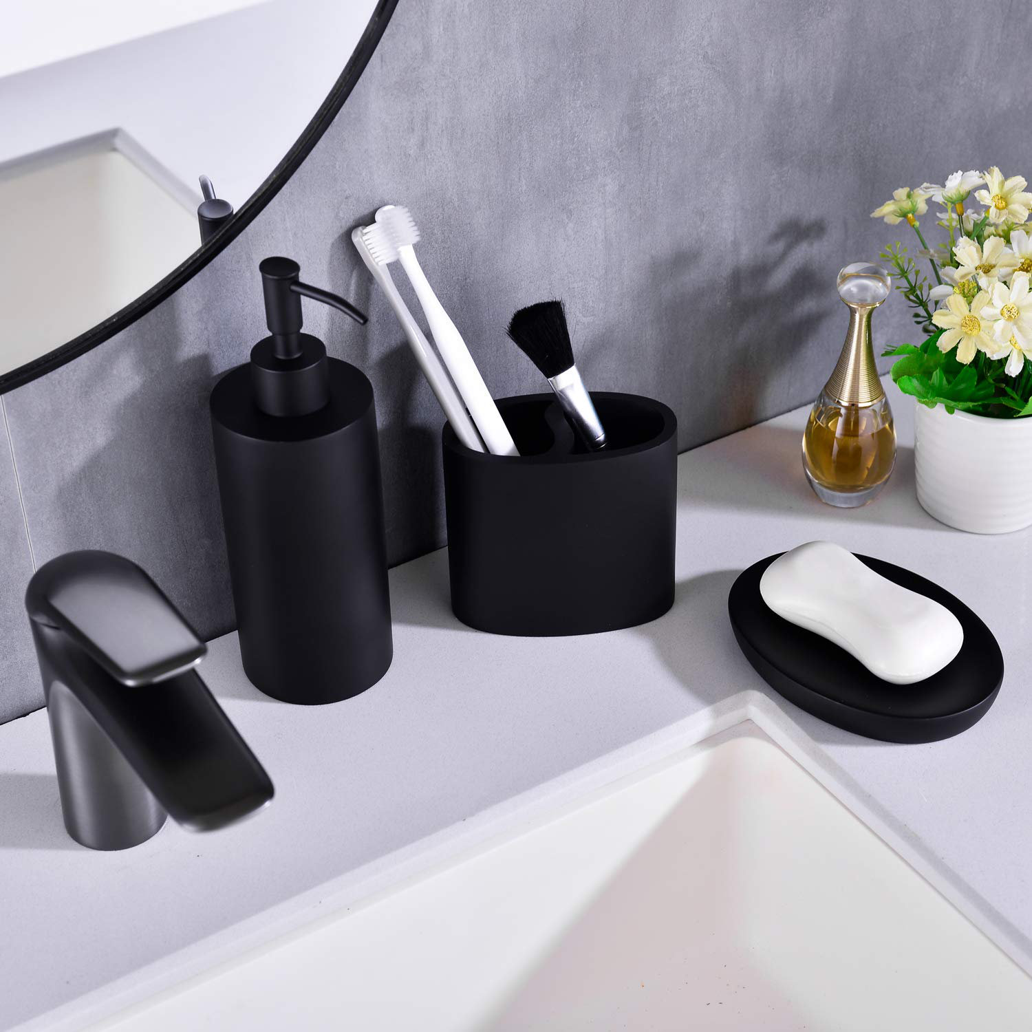 Latitude Run® Matte Black Bathroom Accessories Set 5 Piece Bathroom
