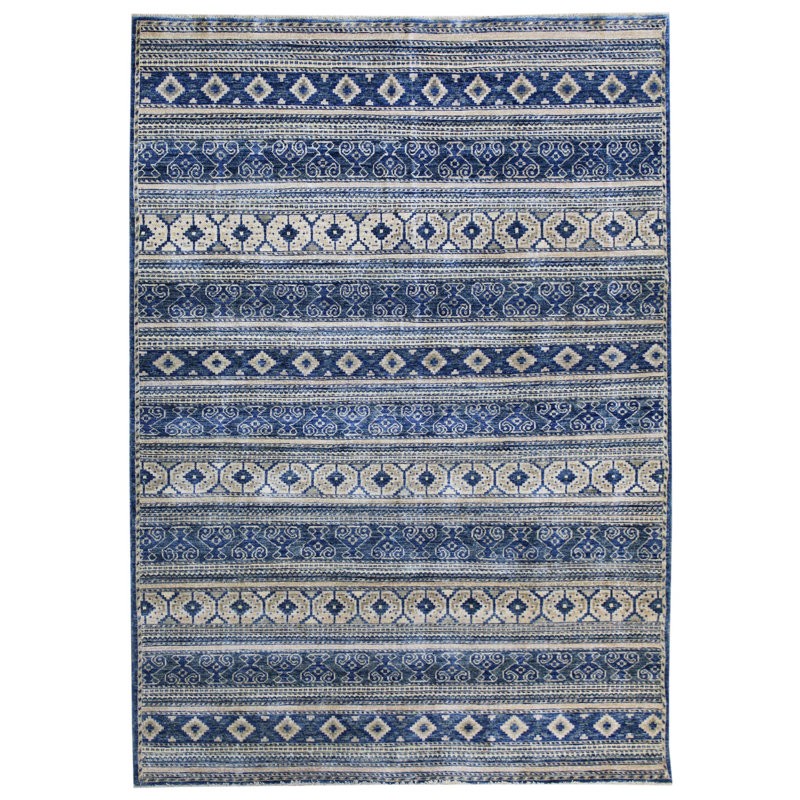 Tapis bleu en laine noué à la main de conception unique 5 pi 7 po x 7 pi 11 po nouvel âge Shahsevan