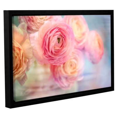 Fleurs en verre, reproduction de photo sur toile tendue encadrée
