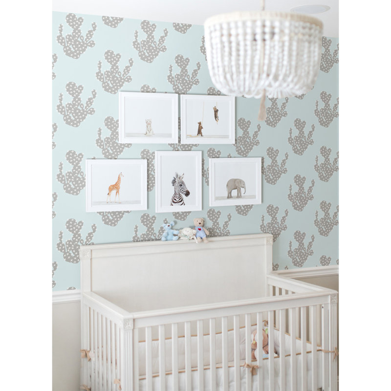 Madalyn Floral Wallpaper Roll, 208 x 146cm