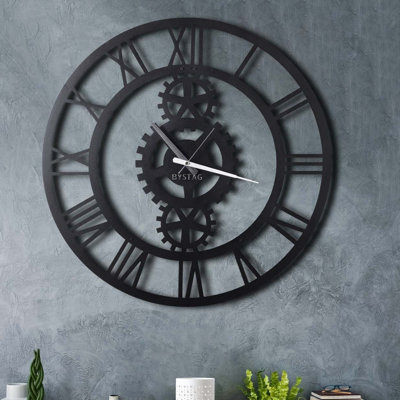 Finke Metal Wall Clock
