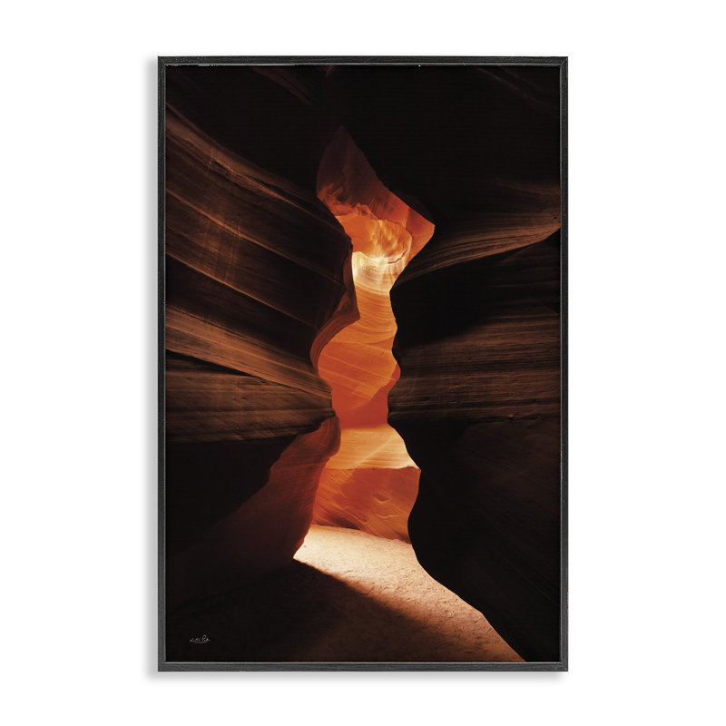 Sunlit Canyon Cave, art de la giclée encadrée par Martin Podt, H 18 po x l 12 po, Giclée encadrée noir minuit