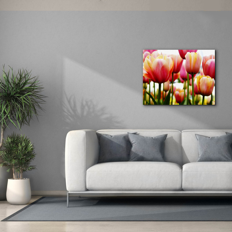 "Tulipes" par PhotoINC Studio, H 26 po x l 34 po x P 1,5 po