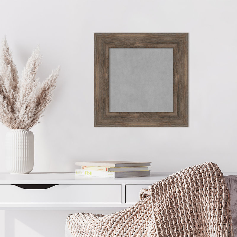 Tableau magnétique encadré en bois dur moka, H 17 po x l 17 po