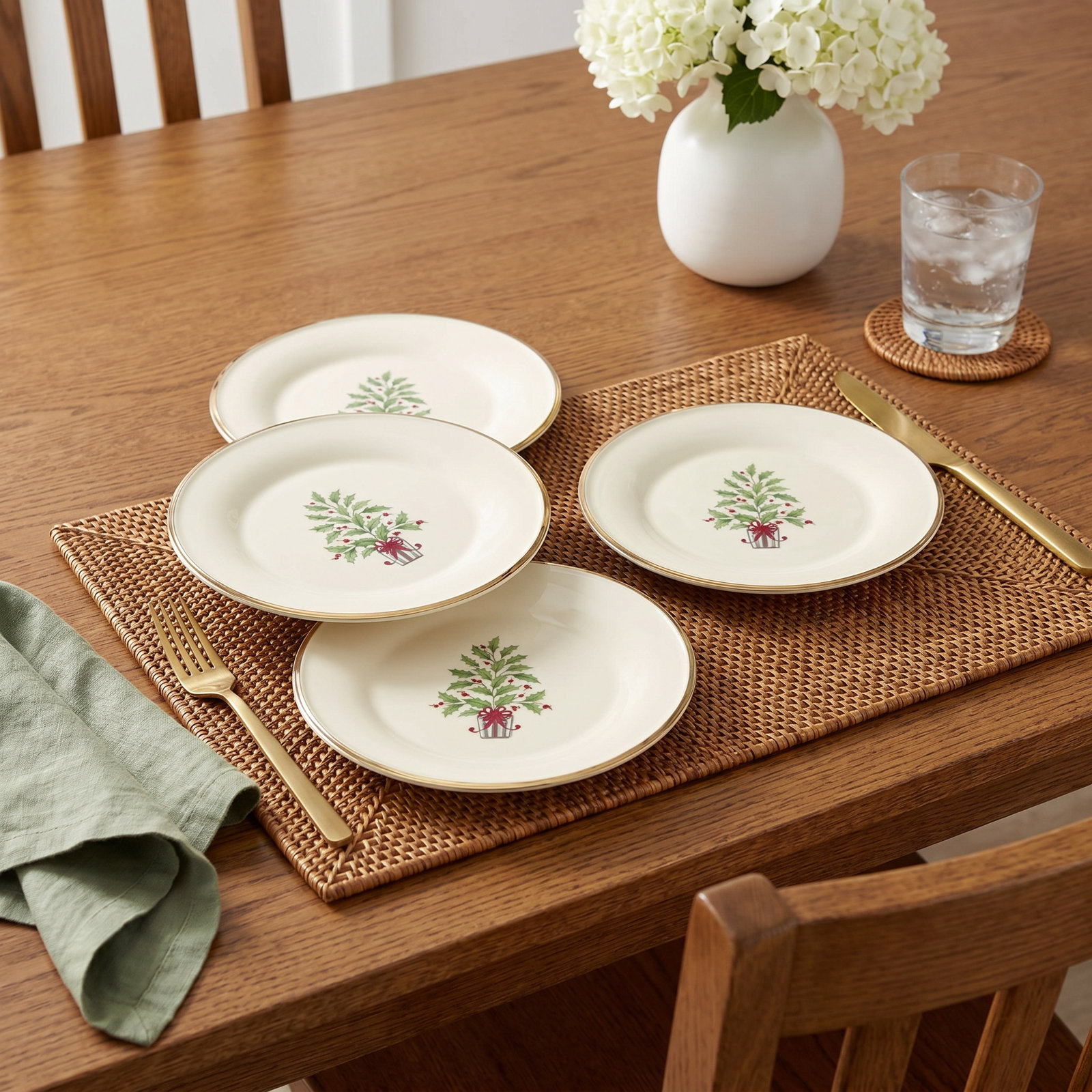 Holiday Tree 9" Porcelain Salad Plate
