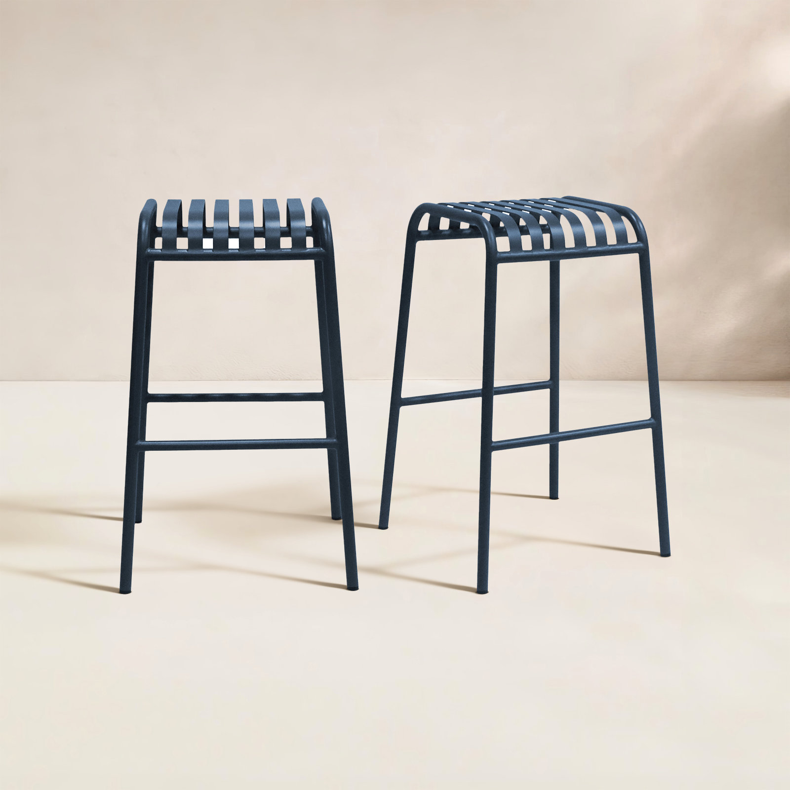 Abra 29.7'' Backless Outdoor Bar Stool, Dark Blue