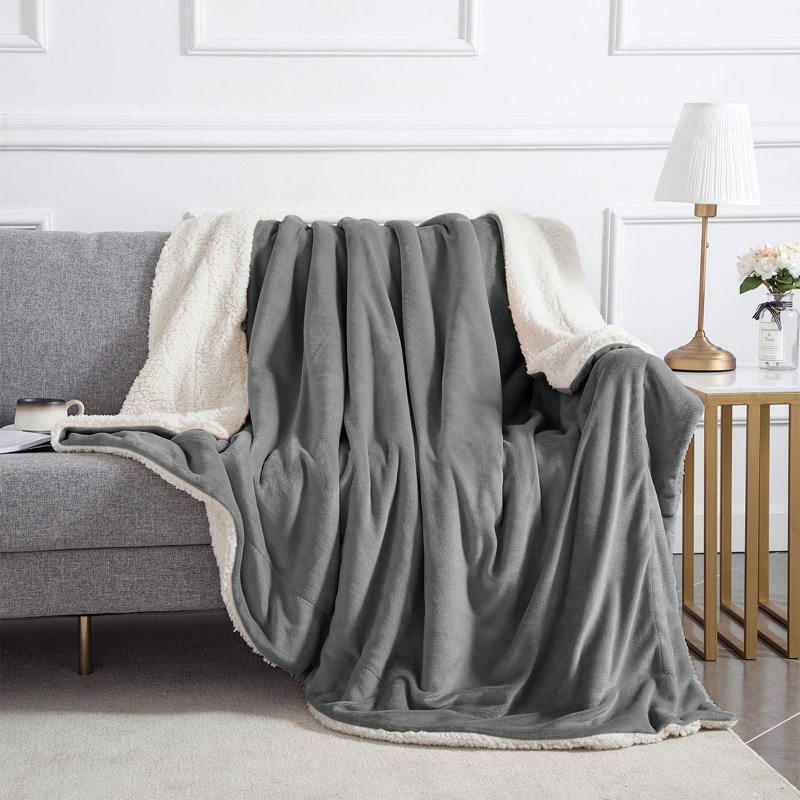 Kaylie Soft Sherpa Fleece Fur Thick Dual Sided Reversible Blanket Throw, Silver, 130cm x 150cm
