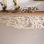 Table de canapé rectangulaire en bois blanche de 43,3 pouces avec sculptures d'artisan uniques