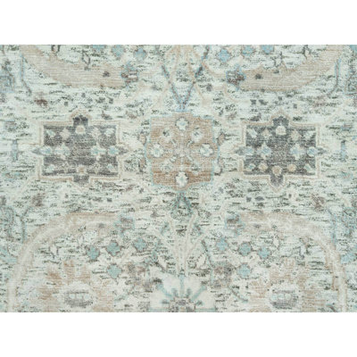 Tapis de couloir blanc en laine et en soie noué à la main 2 pi 6 po x 10 pi 9F47625E41DA40D9B855A44CD50D895C