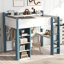 Lit mezzanine double en bois pleine grandeur avec tablettes de rangement intégrées, tringles à vêtements et bureau, blanc et bleu