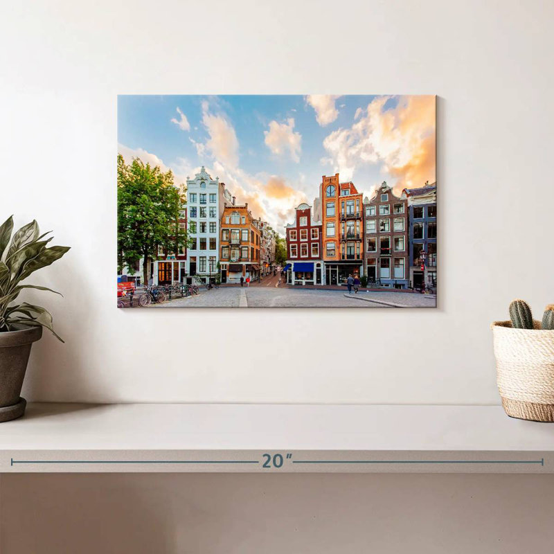 Amazing Amsterdam, H 8 po x l 12 po