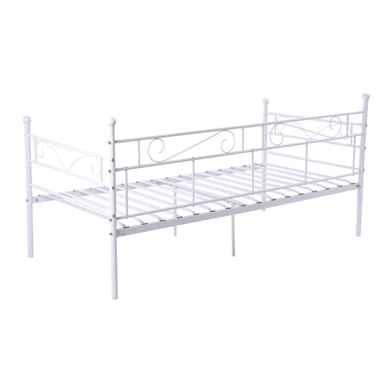 Vicksburg Metal Daybed, White