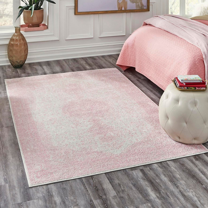 Rizo Oriental Indoor Rug, Rectangle 7'1" x 10'
