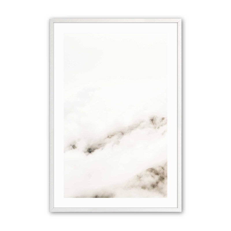 «Hazy Horizons I», reproduction, H 37 po x l 25 po x P 1,25 po, Cadre opaque blanc