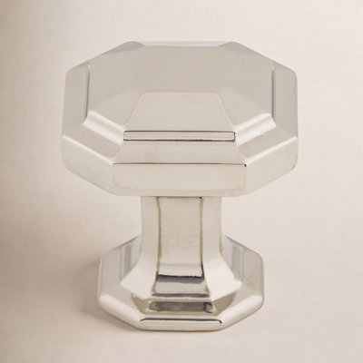 Emerald Round Cabinet Knob