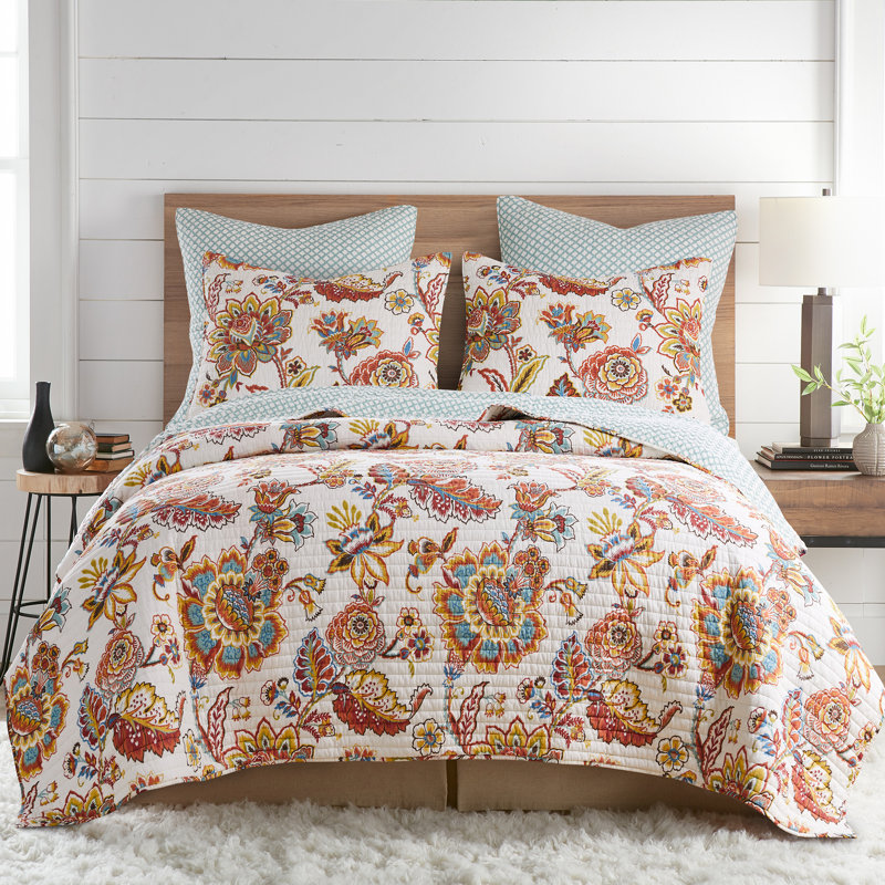 Eden Full Quilt Set
